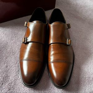 **NWT**Mens Dress Shoe by Too Boot by Adam Derrick Size 9.5